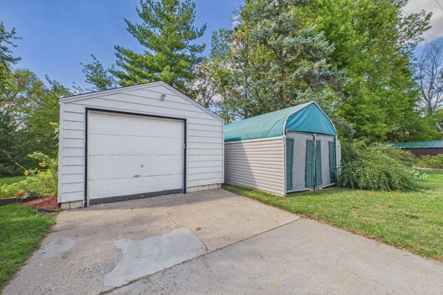 21327 OLD LAKE GEORGE BLVD, Oak Grove, MN 55303