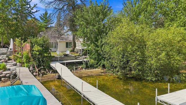 21327 OLD LAKE GEORGE BLVD, Oak Grove, MN 55303