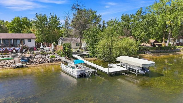 21327 OLD LAKE GEORGE BLVD, Oak Grove, MN 55303