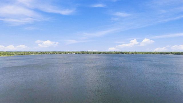 21327 OLD LAKE GEORGE BLVD, Oak Grove, MN 55303
