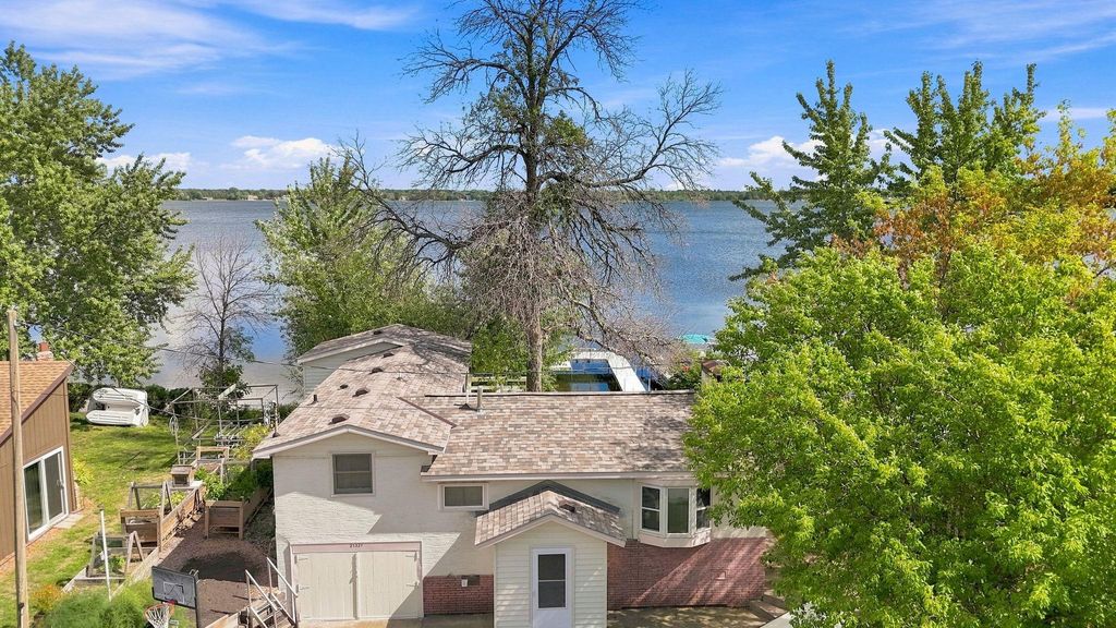 21327 OLD LAKE GEORGE BLVD, Oak Grove, MN 55303 — photo 3