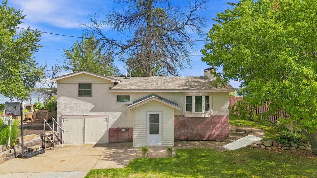 21327 OLD LAKE GEORGE BLVD, Oak Grove, MN 55303 — photo 4