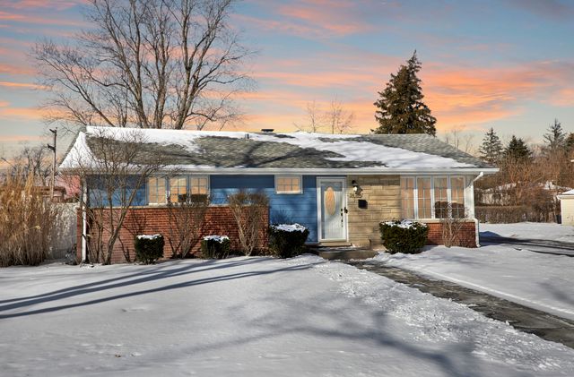 3N264 N Howard Avenue, Elmhurst, IL 60126