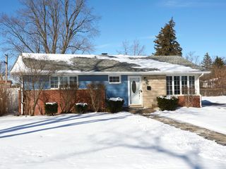 3N264 N Howard Avenue, Elmhurst, IL 60126