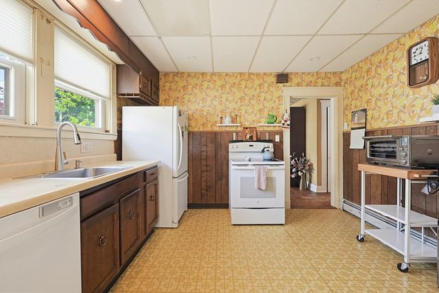 1139 East St, Dedham, MA 02026