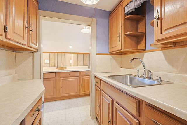 1139 East St, Dedham, MA 02026