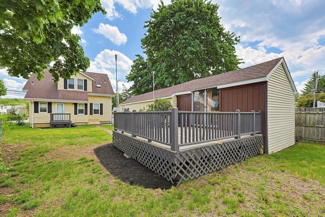 1139 East St, Dedham, MA 02026