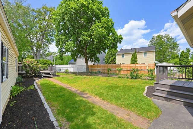 1139 East St, Dedham, MA 02026