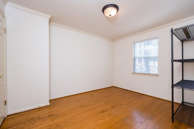 8 Fenchley Ct, Little Rock, AR 72212