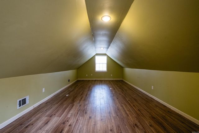 8 Fenchley Ct, Little Rock, AR 72212