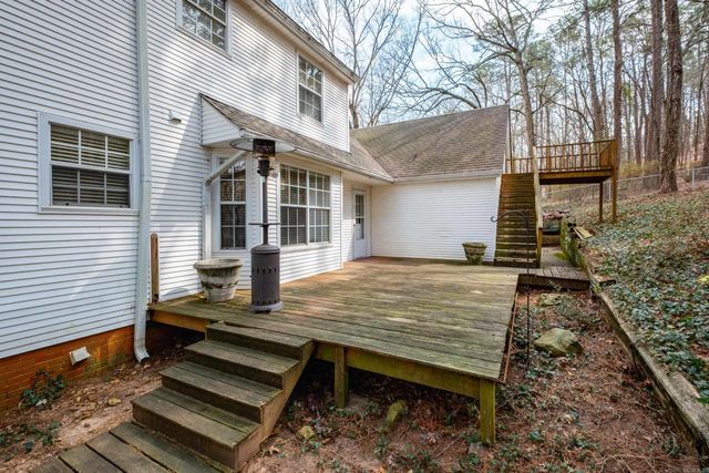 8 Fenchley Ct, Little Rock, AR 72212