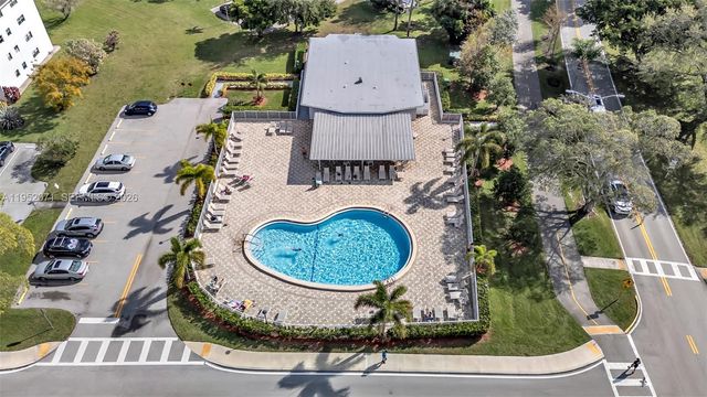 391 Grantham F 391, Deerfield Beach, FL 33442