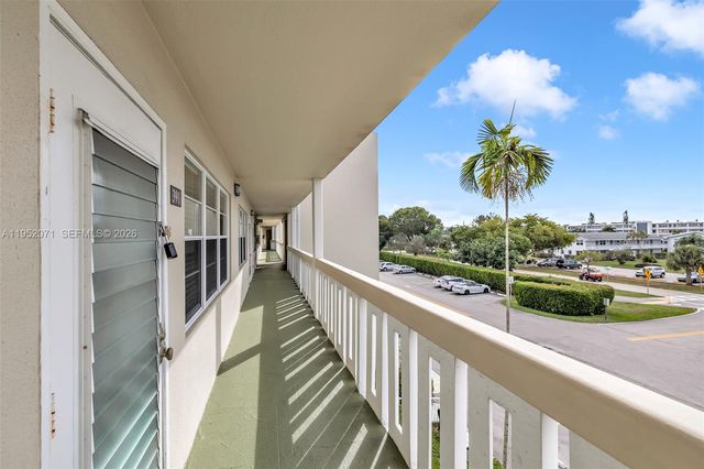 391 Grantham F 391, Deerfield Beach, FL 33442