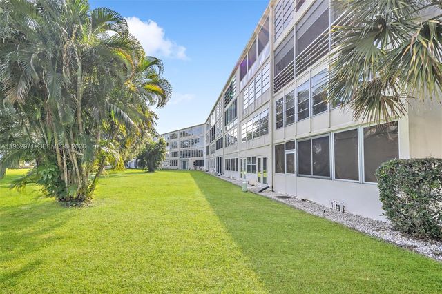 391 Grantham F 391, Deerfield Beach, FL 33442