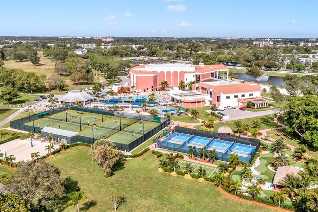 391 Grantham F 391, Deerfield Beach, FL 33442