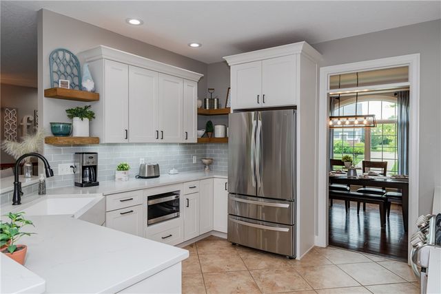 1238 Homestead Drive, Xenia, OH 45385