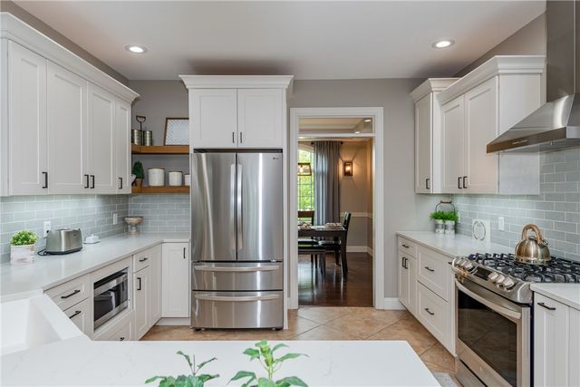 1238 Homestead Drive, Xenia, OH 45385