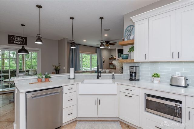 1238 Homestead Drive, Xenia, OH 45385