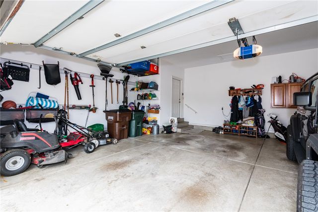 1238 Homestead Drive, Xenia, OH 45385