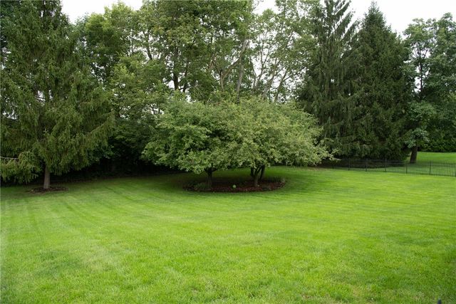 1238 Homestead Drive, Xenia, OH 45385