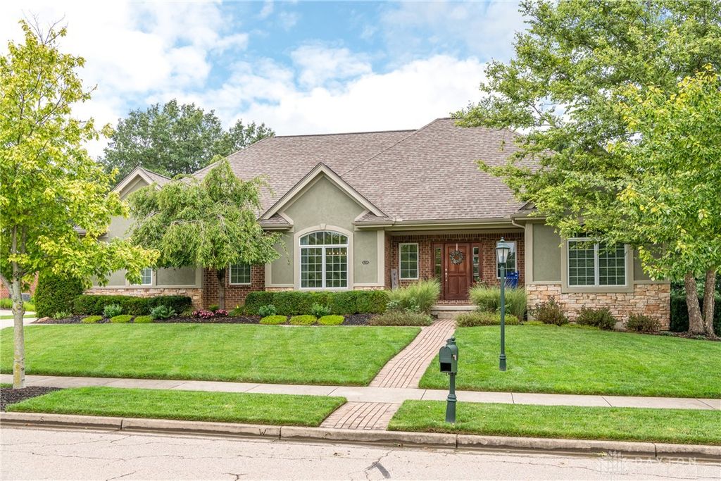 1238 Homestead Drive, Xenia, OH 45385