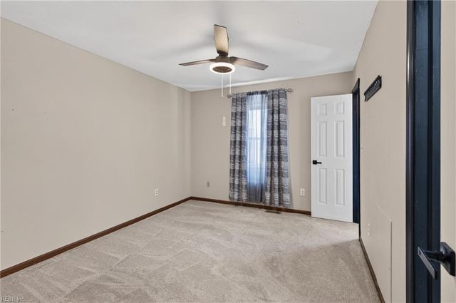 5742 Rivermill CIR, Portsmouth, VA 23703
