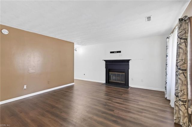 5742 Rivermill CIR, Portsmouth, VA 23703