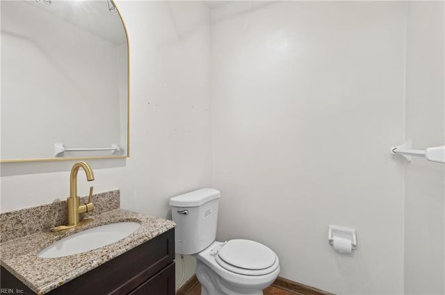5742 Rivermill CIR, Portsmouth, VA 23703