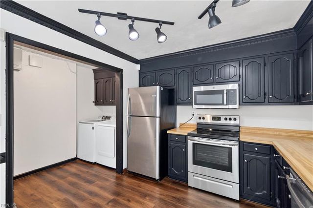5742 Rivermill CIR, Portsmouth, VA 23703
