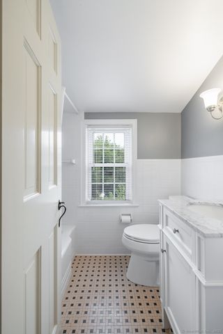 23 Edgerton Street, East Hampton, CT 06424