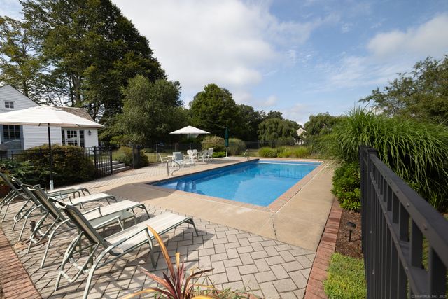 23 Edgerton Street, East Hampton, CT 06424