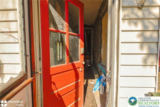 704 Hayes Street, Bethlehem City, PA 18015