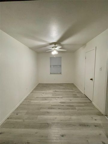 10823 Eddyrock Street, Houston, TX 77089