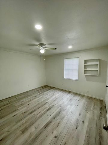 10823 Eddyrock Street, Houston, TX 77089