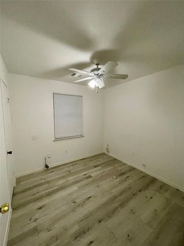 10823 Eddyrock Street, Houston, TX 77089