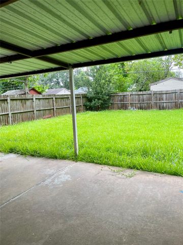 10823 Eddyrock Street, Houston, TX 77089