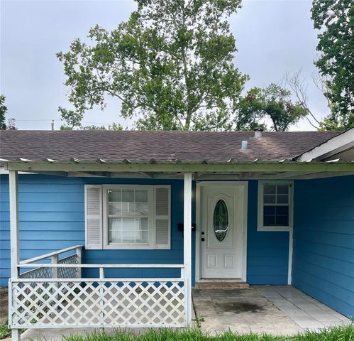 10823 Eddyrock Street, Houston, TX 77089