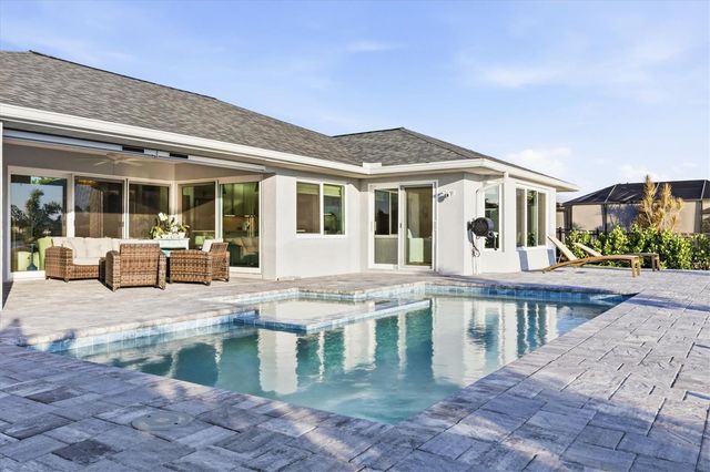 430 SPRING LAKE BOULEVARD NW, Port Charlotte, FL 33952