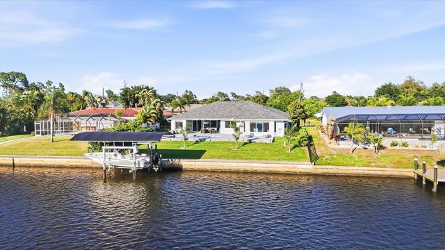 430 SPRING LAKE BOULEVARD NW, Port Charlotte, FL 33952