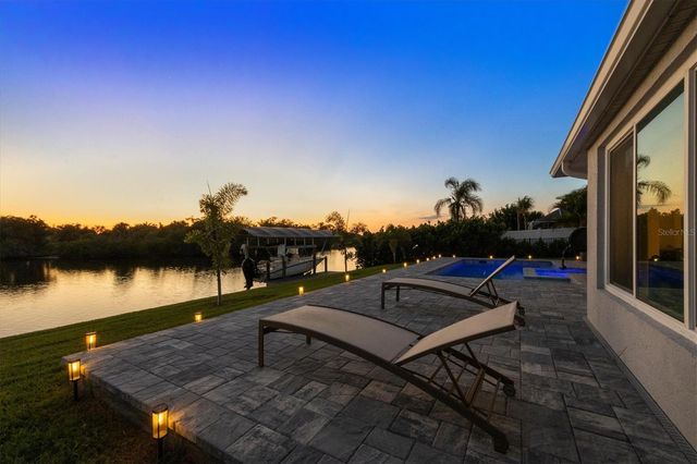 430 SPRING LAKE BOULEVARD NW, Port Charlotte, FL 33952