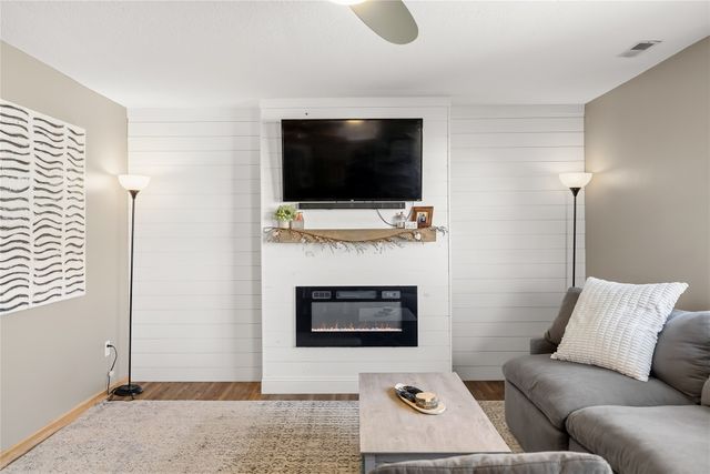 2822 SW Homestead Circle, Ankeny, IA 50023