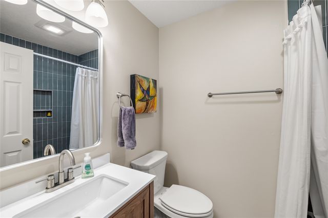 2822 SW Homestead Circle, Ankeny, IA 50023