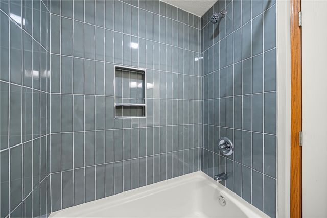 2822 SW Homestead Circle, Ankeny, IA 50023