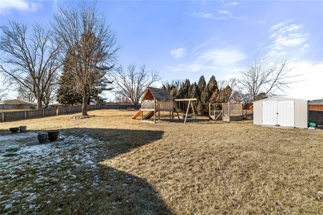 2822 SW Homestead Circle, Ankeny, IA 50023