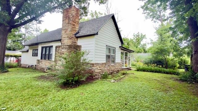 1030 W Walnut Street, Nevada, MO 64772