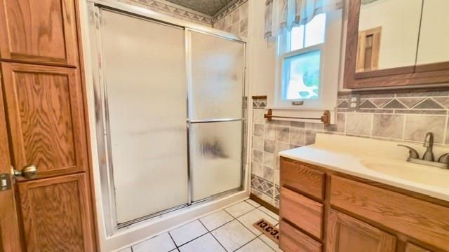 1030 W Walnut Street, Nevada, MO 64772