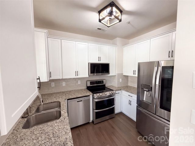 7129 Founders Club Court, Charlotte, NC 28269
