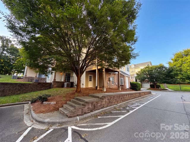 7129 Founders Club Court, Charlotte, NC 28269