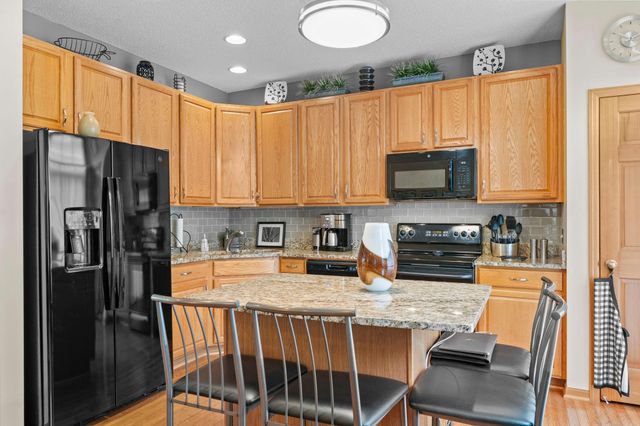 510 Village Parkway, Circle Pines, MN 55014