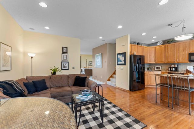 510 Village Parkway, Circle Pines, MN 55014